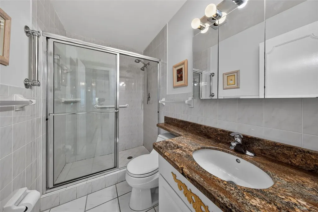 6253 Bay Club Drive Fort Lauderdale FL 33308