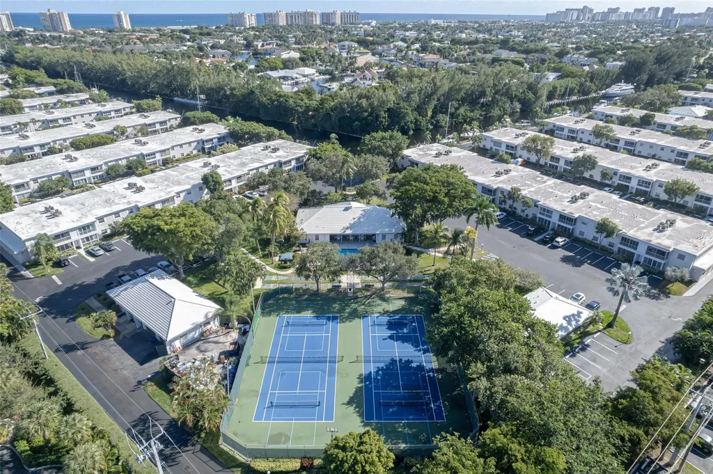 6253 Bay Club Drive Fort Lauderdale FL 33308