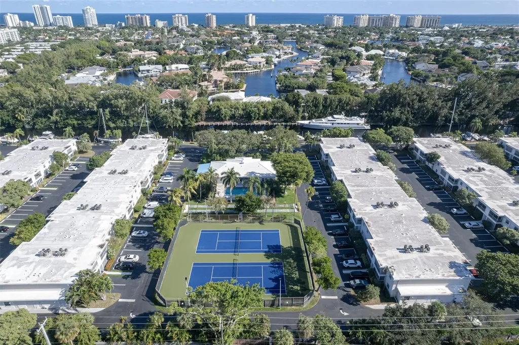 6253 Bay Club Drive Fort Lauderdale FL 33308