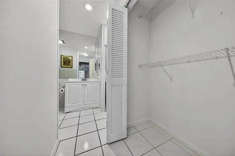6253 Bay Club Drive Fort Lauderdale FL 33308