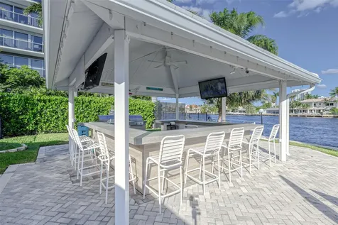 6253 Bay Club Drive Fort Lauderdale FL 33308