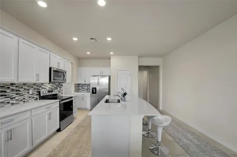 2293 S Appleton Circle Oakland Park FL 33309