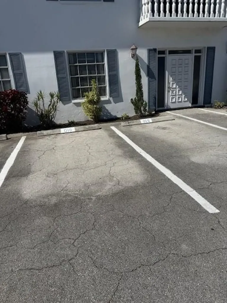 6750 NE 21st Road Fort Lauderdale FL 33308