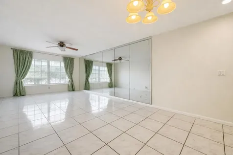 6750 NE 21st Road Fort Lauderdale FL 33308
