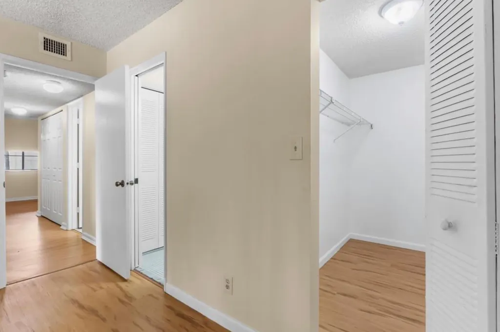 707 Gardens Drive Pompano Beach FL 33069