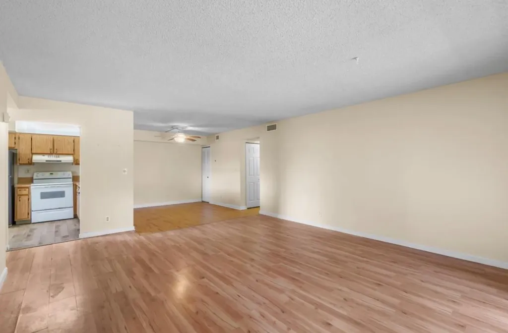 707 Gardens Drive Pompano Beach FL 33069