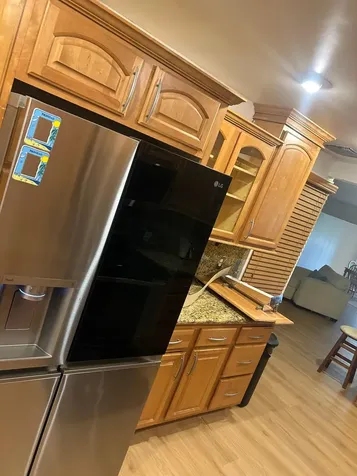 19112 W W Lake Hialeah FL 33015