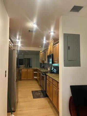 19112 W W Lake Hialeah FL 33015