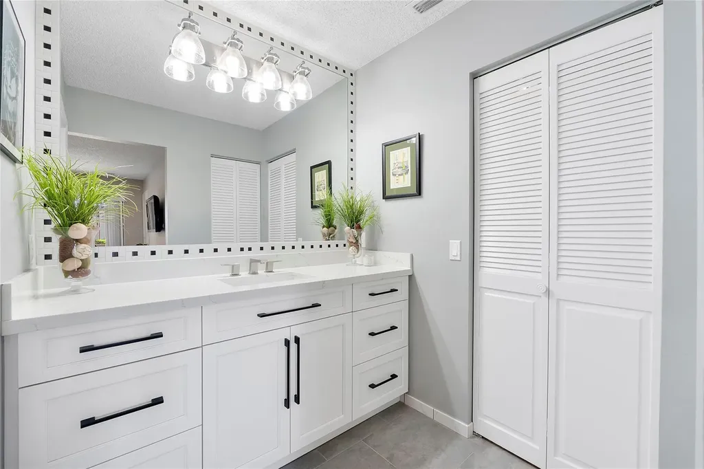 3042 Deer Creek Lake Shore Drive Deerfield Beach FL 33442