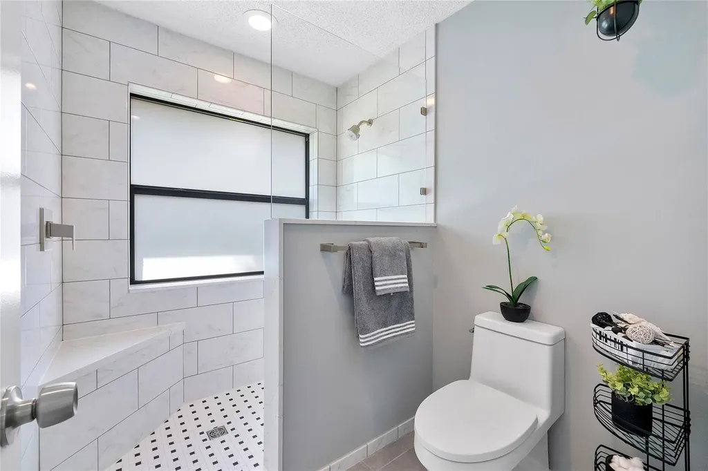 3042 Deer Creek Lake Shore Drive Deerfield Beach FL 33442