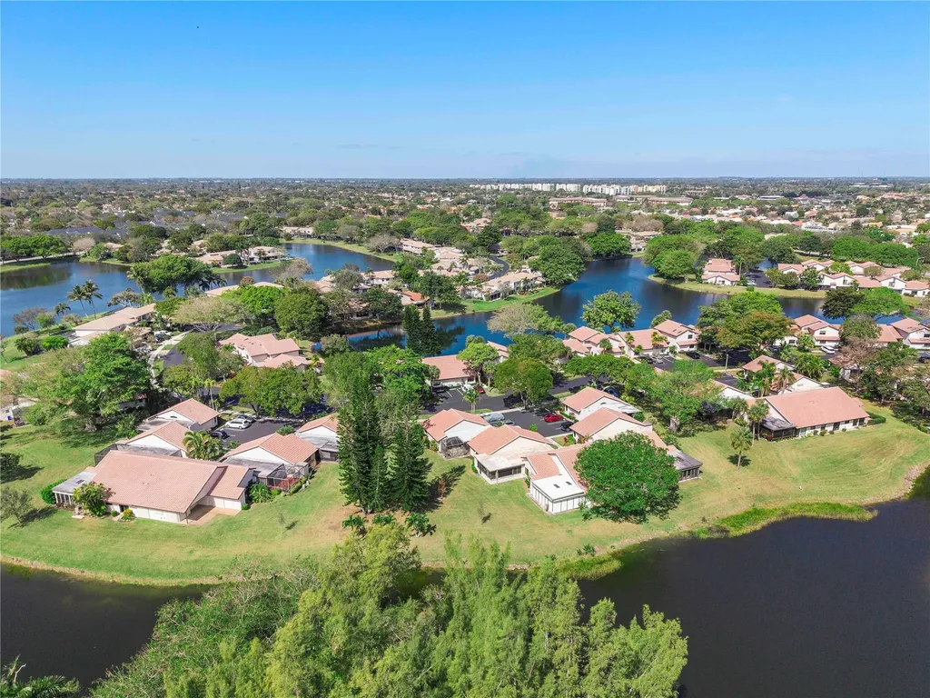 3042 Deer Creek Lake Shore Drive Deerfield Beach FL 33442