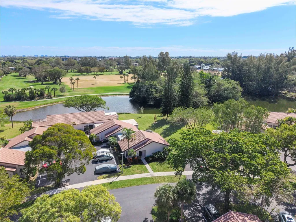3042 Deer Creek Lake Shore Drive Deerfield Beach FL 33442