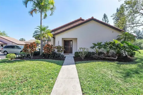 3042 Deer Creek Lake Shore Drive Deerfield Beach FL 33442