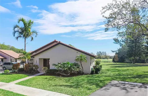3042 Deer Creek Lake Shore Drive Deerfield Beach FL 33442