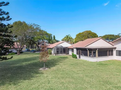 3042 Deer Creek Lake Shore Drive Deerfield Beach FL 33442