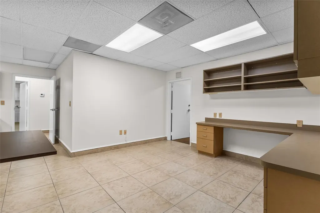2466 E Commercial Boulevard Fort Lauderdale FL 33308