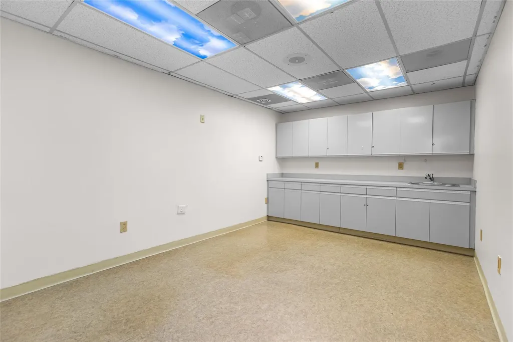2466 E Commercial Boulevard Fort Lauderdale FL 33308