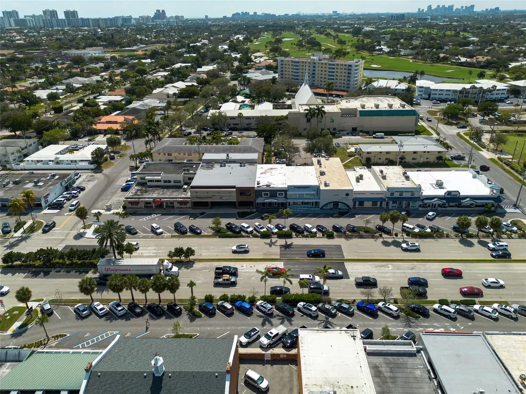 2466 E Commercial Boulevard Fort Lauderdale FL 33308