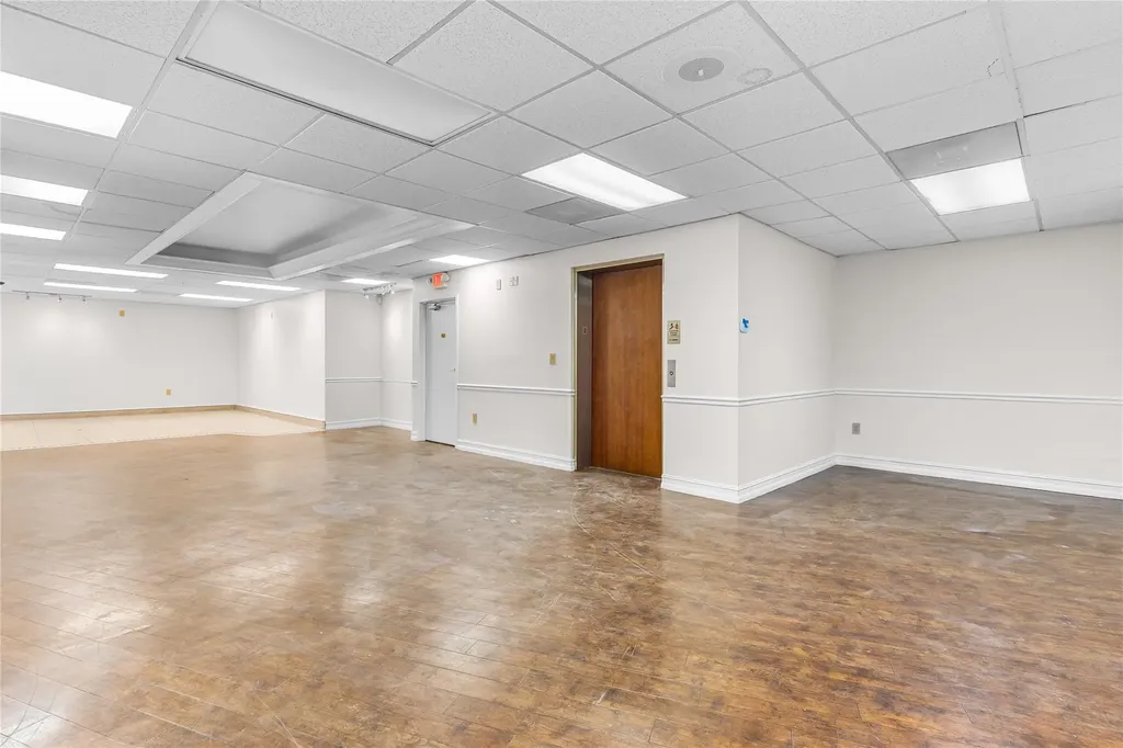 2466 E Commercial Boulevard Fort Lauderdale FL 33308