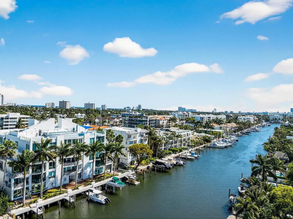 301 Hendricks Isle Fort Lauderdale FL 33301