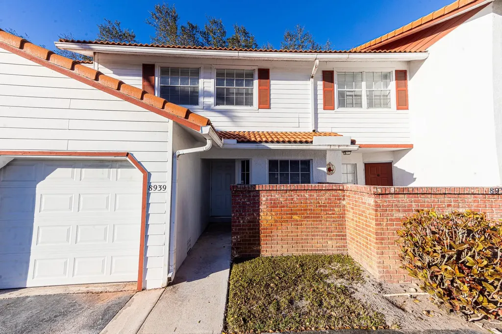 8939 NW 23rd Street Coral Springs FL 33065