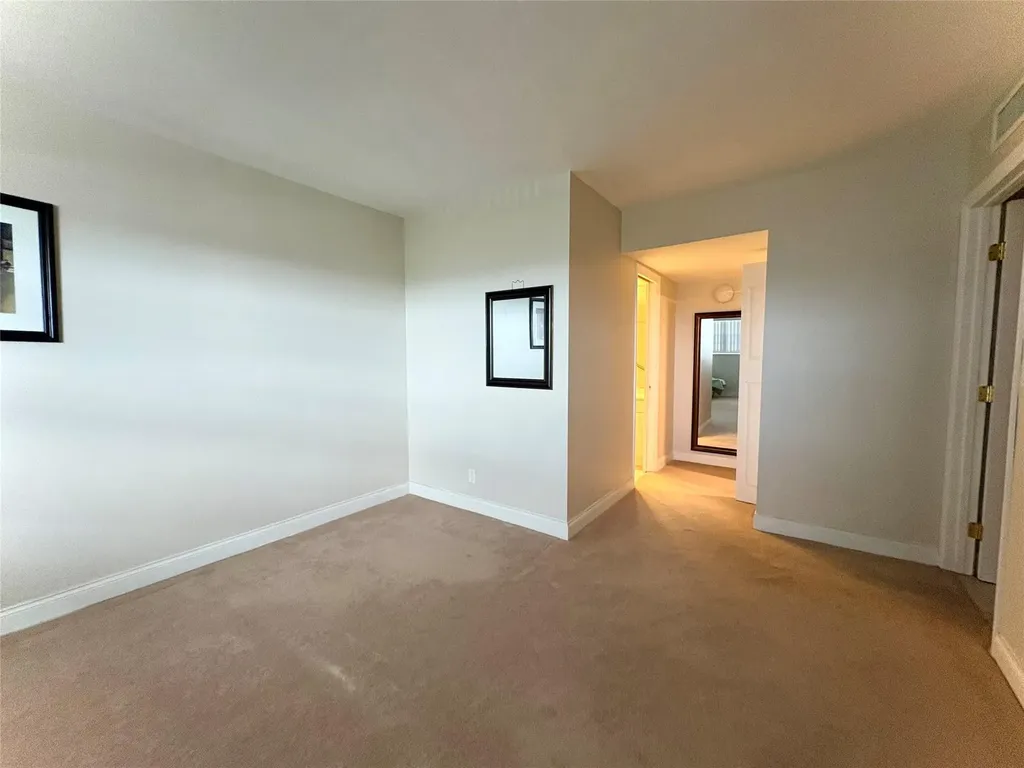 2940 N Course Drive Pompano Beach FL 33069