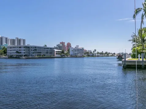 2900 NE 30th Street Fort Lauderdale FL 33306