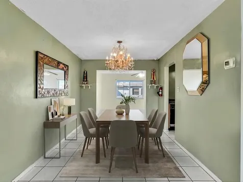 5711 NW 84th Avenue Tamarac FL 33321