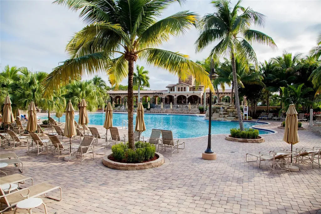 12334 NW 80th Place Parkland FL 33076