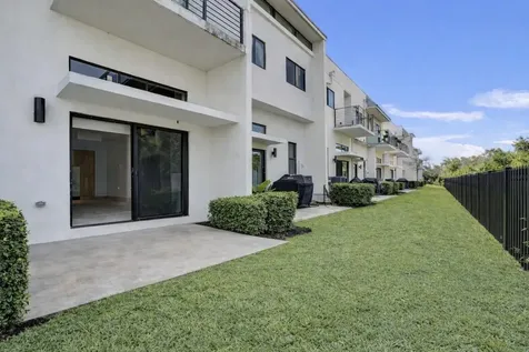 4369 NW 9th Street Plantation FL 33317