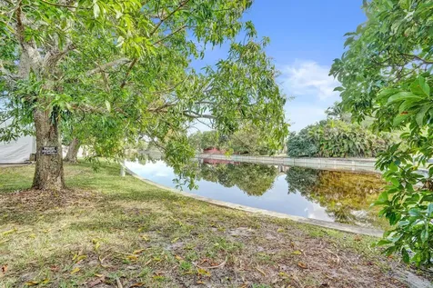 7018 NW 64th Street Tamarac FL 33321