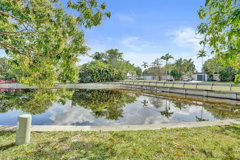 7018 NW 64th Street Tamarac FL 33321