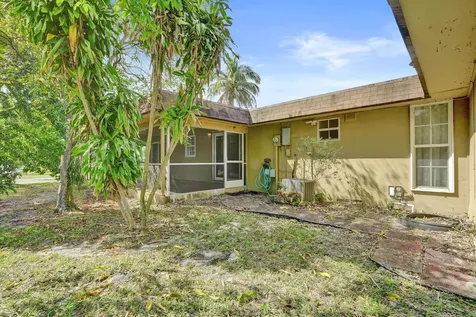 7018 NW 64th Street Tamarac FL 33321