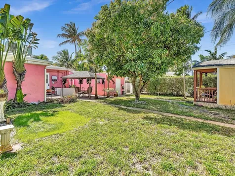 1835 Roosevelt Street Hollywood FL 33020