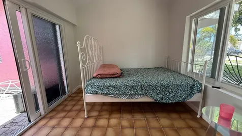 1835 Roosevelt Street Hollywood FL 33020