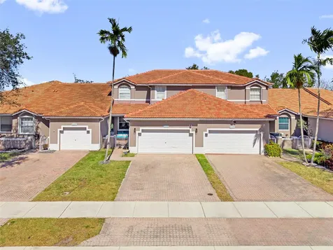 7551 S Aragon Boulevard Sunrise FL 33313