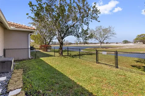 7551 S Aragon Boulevard Sunrise FL 33313