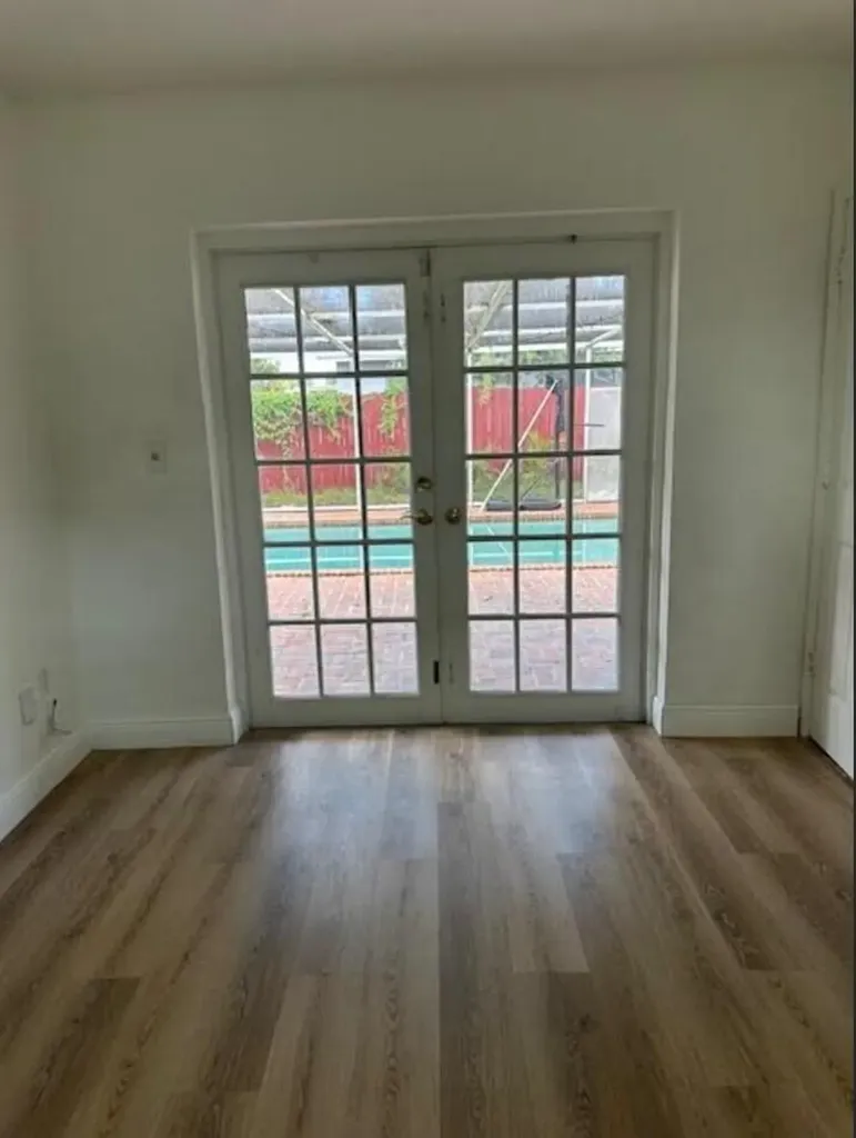 Hollywood FL 33024