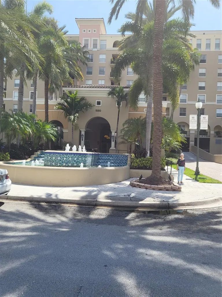 520 SE 5 Avenue Fort Lauderdale FL 33301