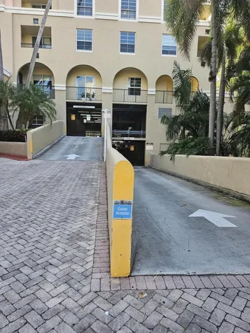520 SE 5th Avenue Fort Lauderdale FL 33301