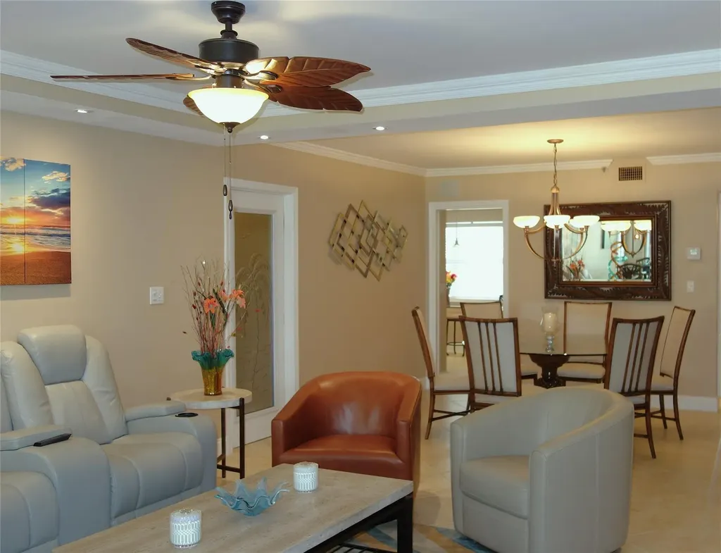 625 Oaks Drive Pompano Beach FL 33069