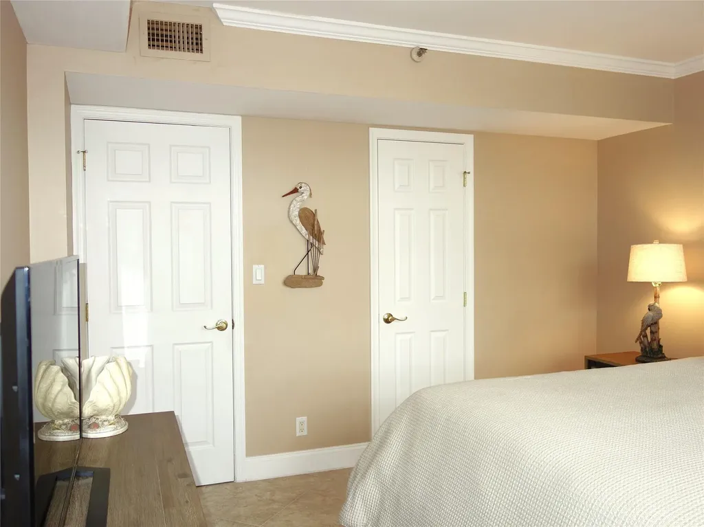 625 Oaks Drive Pompano Beach FL 33069