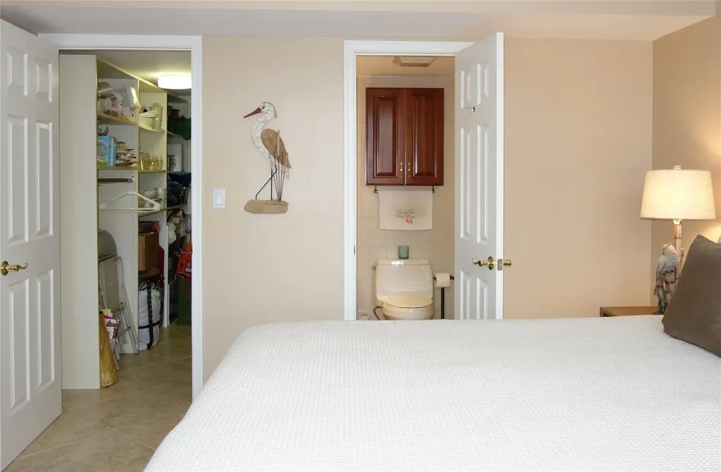 625 Oaks Drive Pompano Beach FL 33069