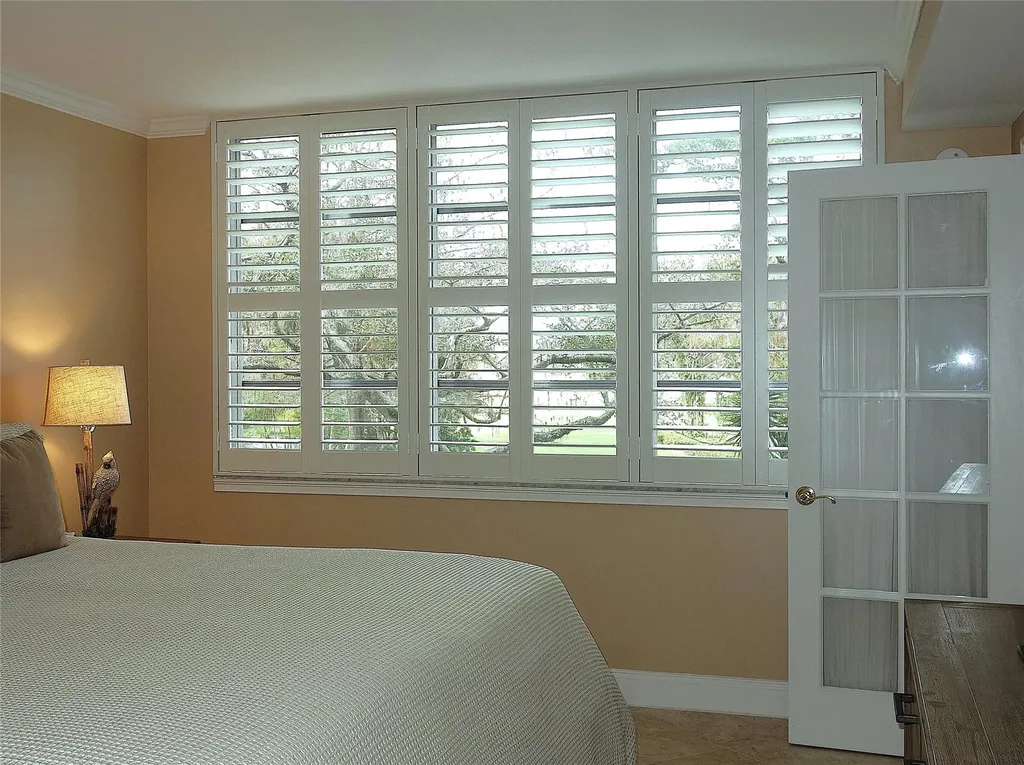 625 Oaks Drive Pompano Beach FL 33069