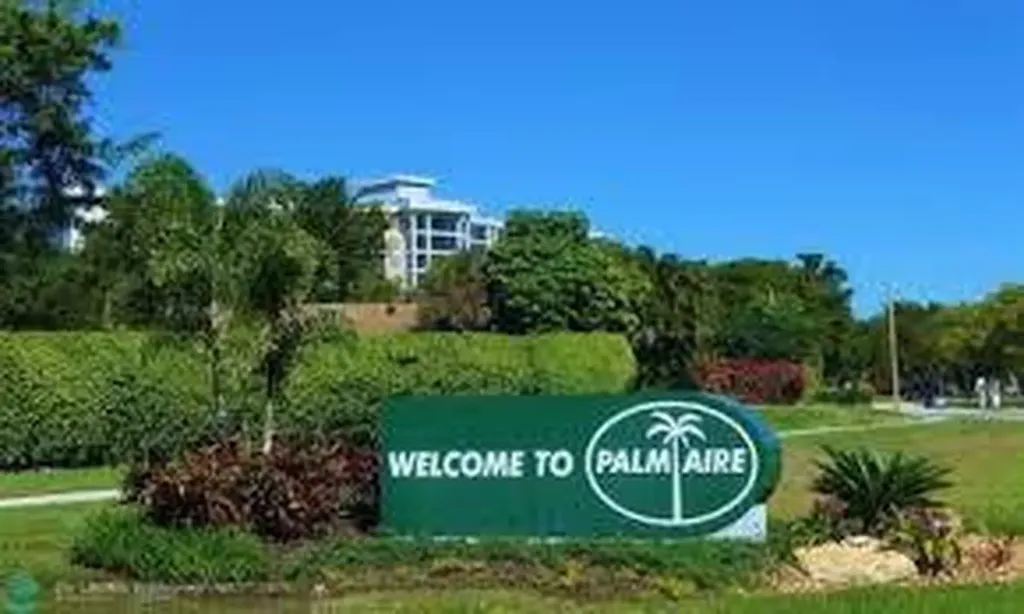 625 Oaks Drive Pompano Beach FL 33069