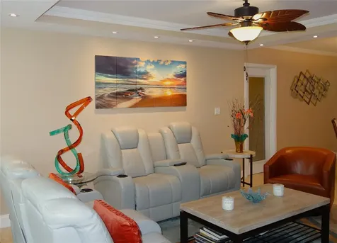 625 Oaks Drive Pompano Beach FL 33069