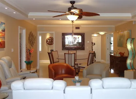 625 Oaks Drive Pompano Beach FL 33069