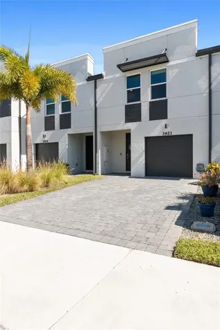 3921 SE Mentmore Lane Stuart FL 34997