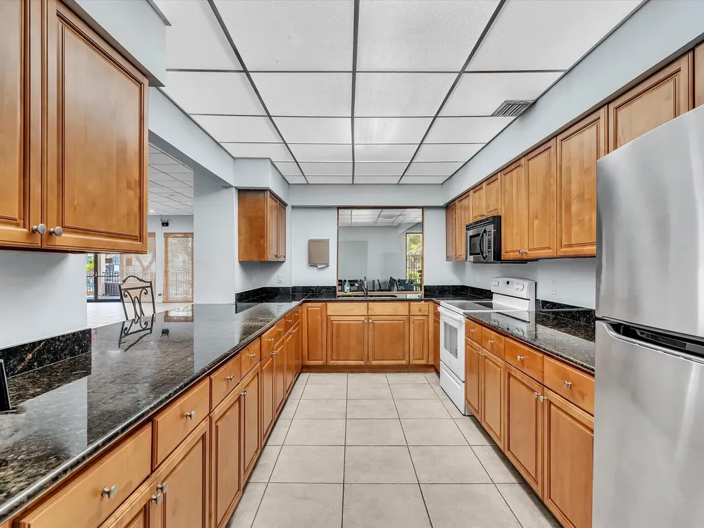 1266 S Military Trail Deerfield Beach FL 33442