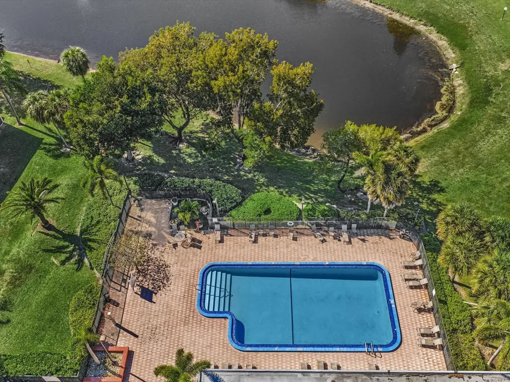 1266 S Military Trail Deerfield Beach FL 33442